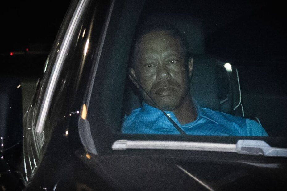 Tiger Woods terlibat kecelakaan dan mengklaim berbicara dengan presiden